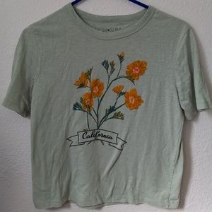 California poppy tee shirt 🌼